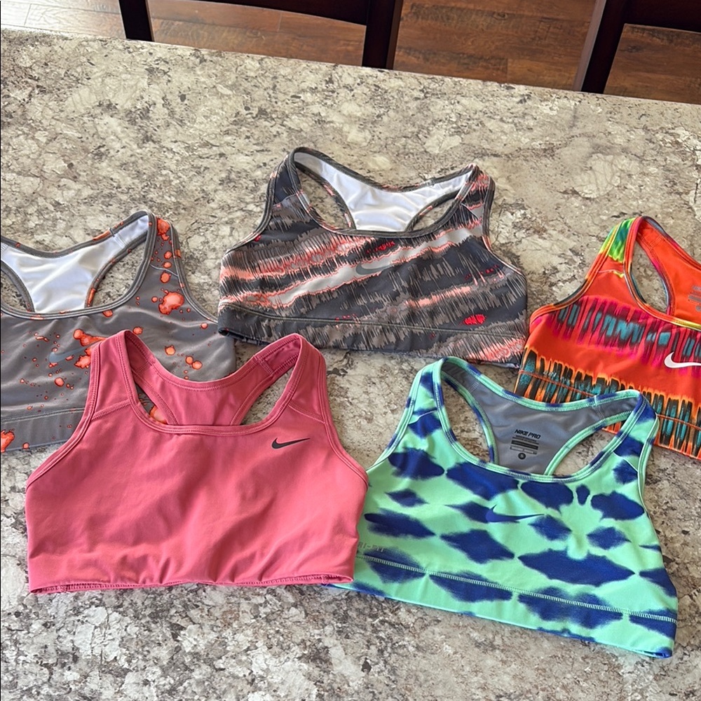 Nike Sports Bra Set